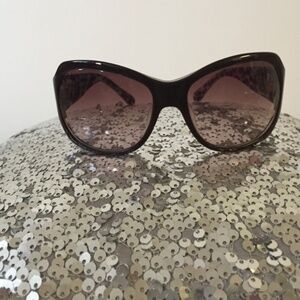 Auth Moschino Women's Sunglasses with Signature Red Case